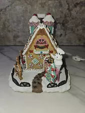 Danbury Mint Village Pillsbury Doughboy Christmas Cottage 1998 *SEE PICS