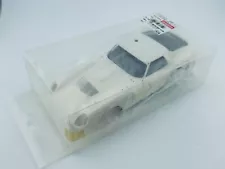 Kyosho MINI-Z Shelby Cobra Daytona Coupe MZN67 White Body - RC Car Model