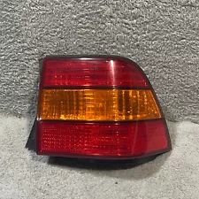 98-00 LEXUS LS400 PASSENGER RIGHT SIDE REAR TAIL LIGHT TAILLIGHT LAMP OEM (For: 1999 LS400)