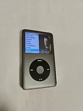 A1238 iPod Classic 160GB Black Wide Screen Media Player Working Great