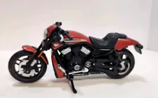 Maisto Harley Davidson 2012 VRSCDX Night Rod Special 1/18 Diecast Motorcycle