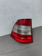 1998 1999 2000 2001 Mercedes ML320 ML-Class Left Driver LH Tail Light 6647R DG1 (For: 2001 ML320)