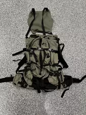 Stone Glacier Hunting Pack/Sky 5900 Foliage With Xcurve Frame And Medium Belt