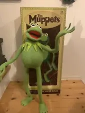 Disney The Muppets Kermit Frog MR Figure Master Replicas Photo Puppet Rare Used