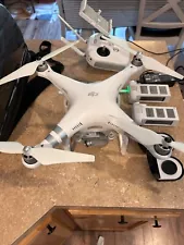 DJI Phantom 3 Advanced w/ Extras -- Ready to Fly -- Works Great!