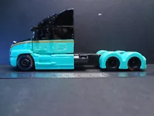 MaisTo 1:64 MACK Anthem Custom Rig for your diorama grn/blk - Loose 1:64