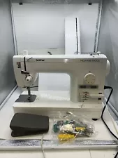 BROTHER Nouvelle 1500S PQ1500SL Mechanical Sewing Machine Clean Nice Shape