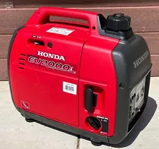 Honda EU2000i Companion Generator - 2000kw, 120V, 13.3A - Less than 50 Hours