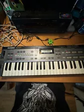 Casio CZ-101 Digital Keyboard Synthesizer-Working