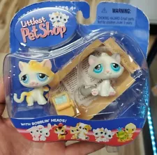 Littlest Pet Shop 2 Kittens Cats with Box NIP 2004 NEW RARE!!