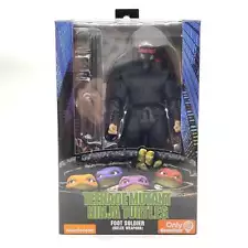 NECA Teenage Mutant Ninja Turtles (1990) Gamestop Foot Soldier (Melee Weapons)