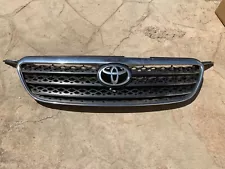 2005 2006 2007 2008 Toyota Corolla Front Grille + Emblem OEM