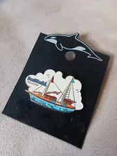 Vintage Walt Disney Seaworld Orlando Pin w Ship / Boat Unique Sea World