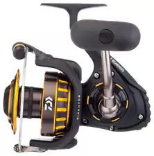 Daiwa BG 2500 Spinning Reel 5.6:1 Gear Ratio Freshwater/Saltwater - New in Box