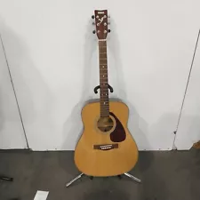 Yamaha F325 6-String Acoustic Guitar