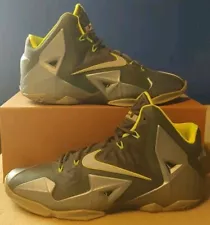 Nike LeBron 11 - Dunkman (616375-300) - Size 11