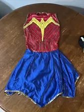 Batman vs Superman wonder woman costume tween Youth medium Complete