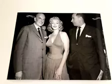 Marilyn Monroe Rare Candid Photo 1957 Red Jamaica Dress 6x8 inch