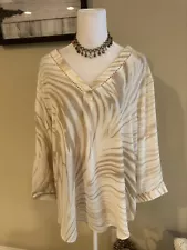 Rose & Olive Women's Plus Brown/Beige (Tiger Striped) V-Neck Blouse - Sz 2X