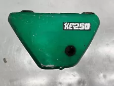 77 - 79 Kawasaki KE250 Left Side Cover Fairing OEM E7588