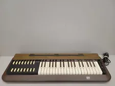 GTR Model 3751 Graber-Rogg Electric 16 Chord Organ - Powers On