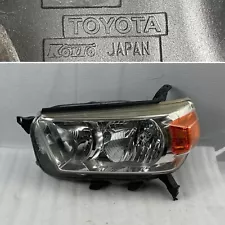 OEM Headlight 2010 2011 2012 2013 Toyota 4Runner Limited SR5 DRIVER SIDE GENUINE