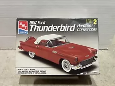 AMT ERTL 1957 Ford Thunderbird Hardtop / Convertible 1/25 Model Kit #6516 - NEW