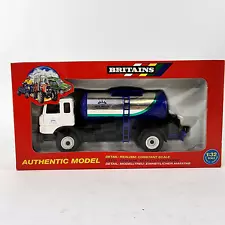 VTG Britains MILK MARQUE TANKER Farm Truck Model #9599 Metal Plastic 1:32 NEW