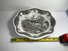 Johnson Brothers Friendly Village The Village Greens calloped Serving Bowl