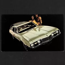 1968 Oldsmobile Custom VISTA-CRUISER "Youngmobile": Dealer Promo Postcard UNUSED