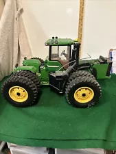 24” ERTL John Deere Radio Controlled Tractor Combine Toy Model RC Truck Untested