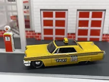 1965 65 Cadillac Coupe Deville Taxi Cab 1/64 Limited Edition