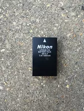 Nikon EN-EL9 Rechargeable Li-ion Battery for Nikon D40/D40x Digital SLR Cameras