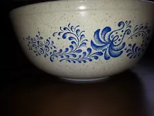 vintage pyrex 404 mixing bowls