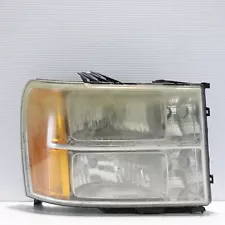 2007-2013 GMC Sierra 1500 Right Passenger Side Headlight OEM 22853030