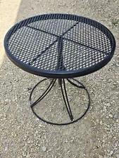 HOMECREST VINTAGE PATIO TABLE ADJUSTABLE MESH TOP MID CENTURY FURNITURE