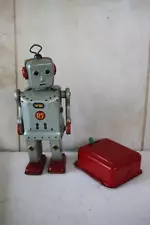 Japan Tin Litho Battery Op. Toy FLASHY JIM R7 ROBOT