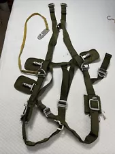 Canadian / US, T-10 Parachute Harness