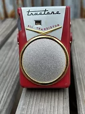 TRUETONE ALL-TRANSISTOR Radio - BRIGHT RED - Exc Shape