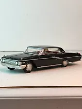 AMT 1962 Mercury Monterey Model Kit, Screw Bottom Original Issue