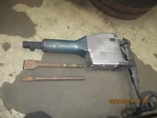 BOSCH 11305 DEMO JACK HAMMER w/ BITS