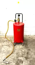 PORTABLE WASTE OIL DRAIN TANK AIR OPERATED DRAINAGE 18 GALLON MISSING THE FUNNEL