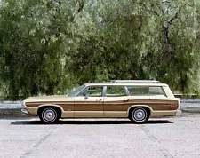 1968 Ford Country Squire station wagon | POSTER 24 X 36 INCH