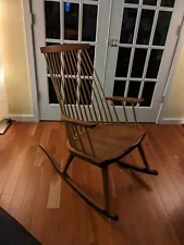 Thomas Moser New Glouster Rocking Chair