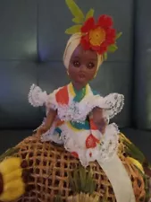 Vintage Puerto Rico Souvenir Doll Fruit Raffia Dress