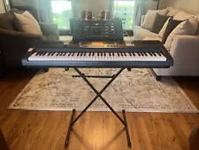 Casio WK-110 Arranger Synthesizer Keyboard Synth w/ Adapter Includes Stand