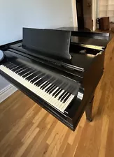 BALDWIN MODEL R BABY GRAND PIANO EBONY