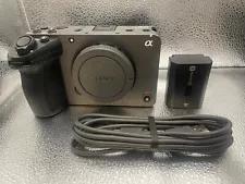 New ListingSony Cinema Line FX30 Super 35 26MP Digital Camera ILMEFX30 100% Mint Condition