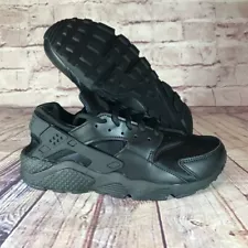 Nike Air Huarache Run Triple Black Womens size 6 634835-012