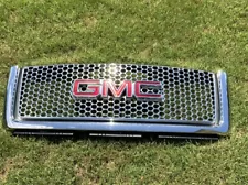 2010 GMC SIERRA DENALI CHROME GRILLE 25825522 Nice